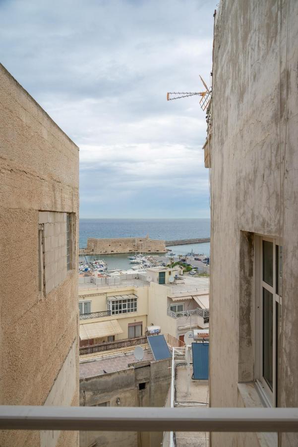 Penthouse Apartment In Downtown With Seaview イラクリオン エクステリア 写真