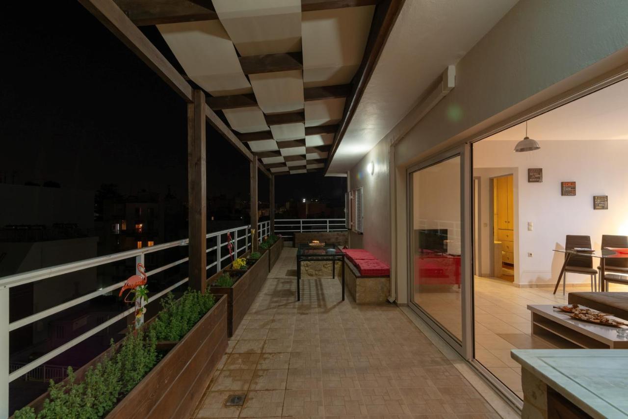 Penthouse Apartment In Downtown With Seaview イラクリオン エクステリア 写真