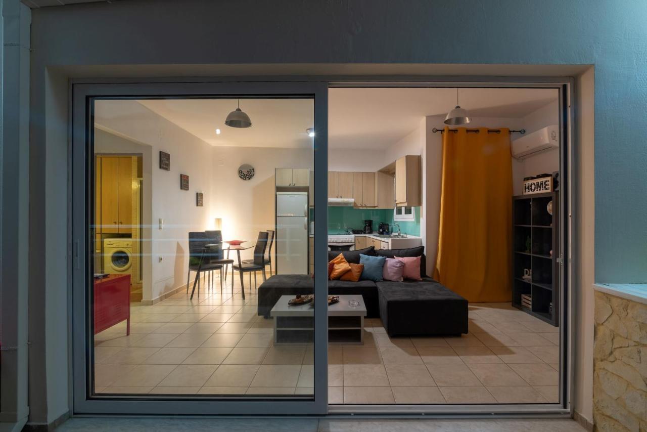 Penthouse Apartment In Downtown With Seaview イラクリオン エクステリア 写真