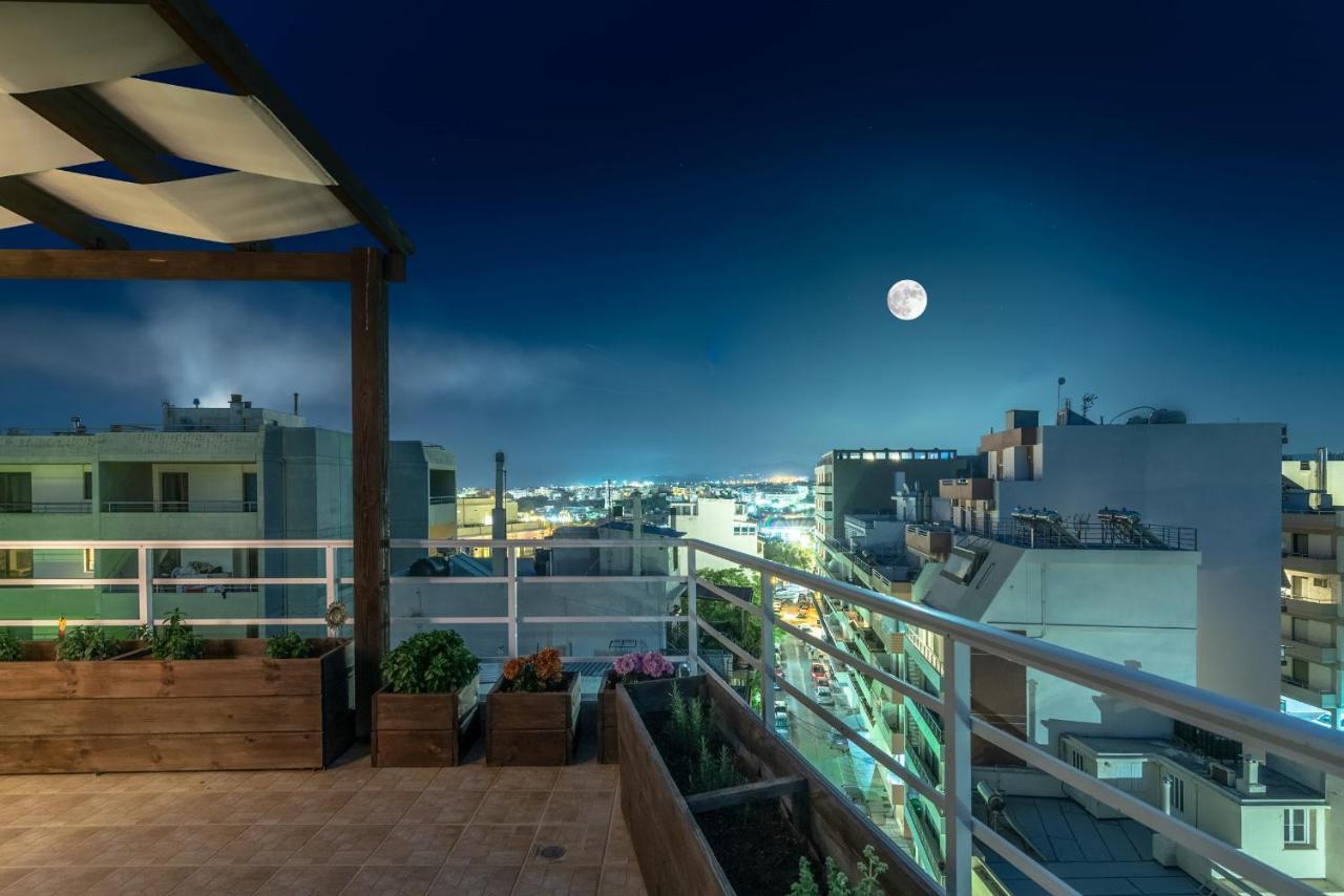 Penthouse Apartment In Downtown With Seaview イラクリオン エクステリア 写真
